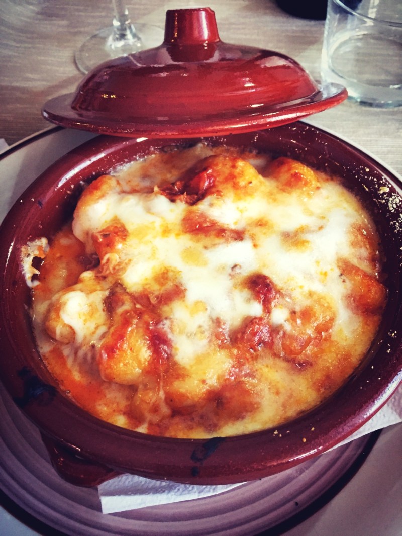 @ L'Oca Blanca | Gnocchi alla sorrentina is an oven baked gnocchi with a tomato/basil sauce and topped off with loads of mozzarella. Our youngest choose the non-oven version with the traditional tomato sauce (which was delicious), but the one on the photo turned out even better as I opted for bolognese sauce when given the choice.