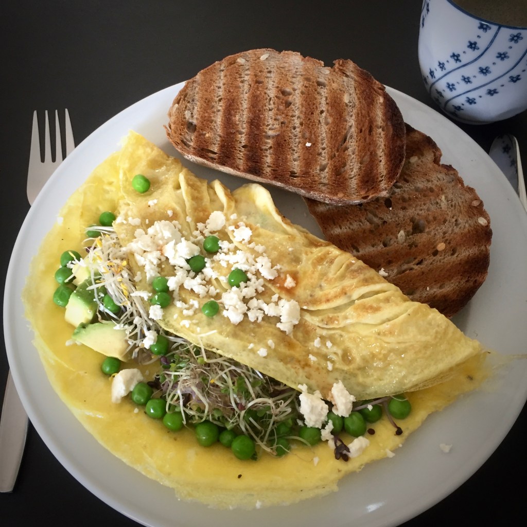 Omelet with Avocado, Fresh Peas and Feta