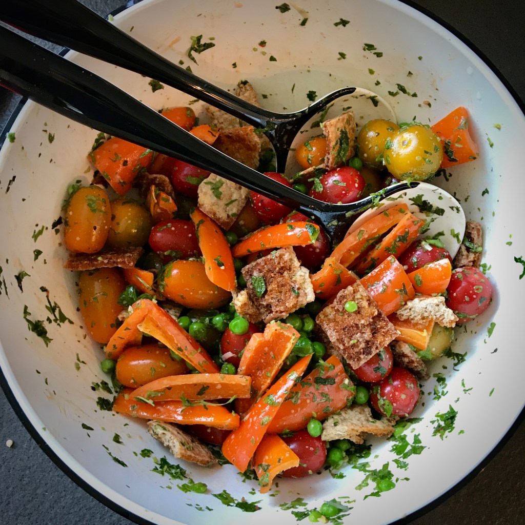 Fattoush bread salad