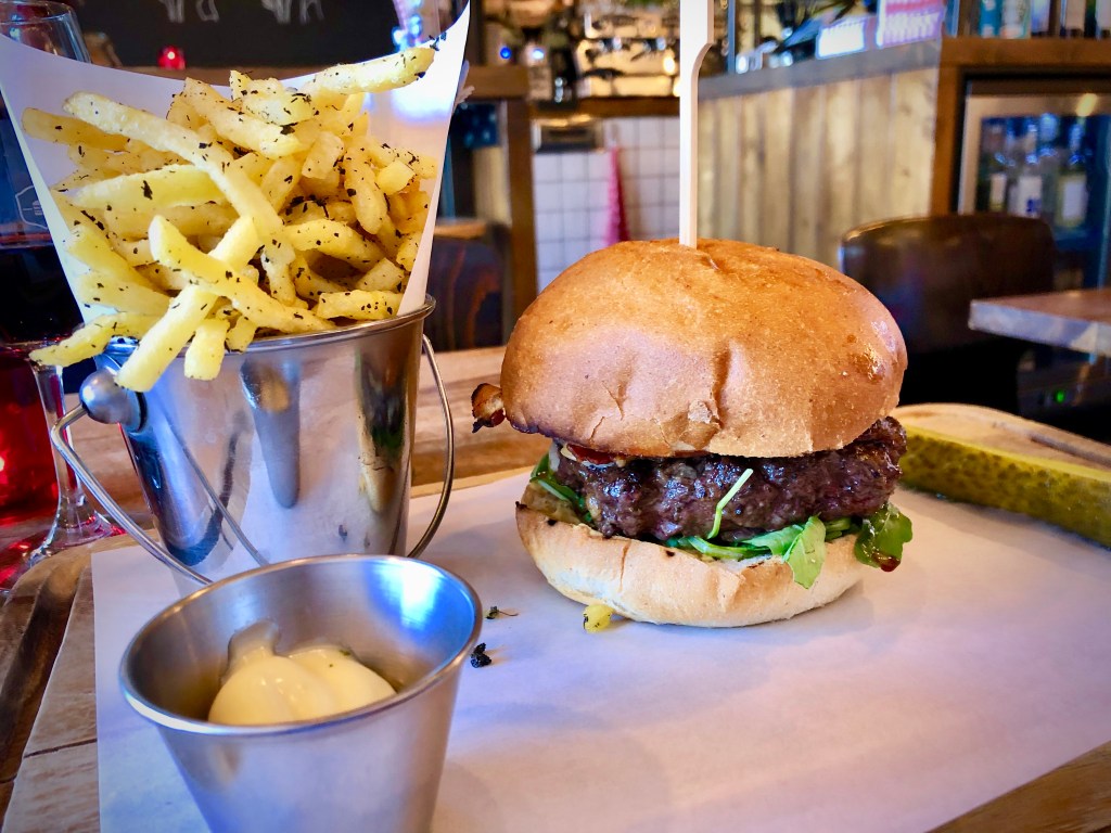 Firma Pickles – Markthal, Rotterdam